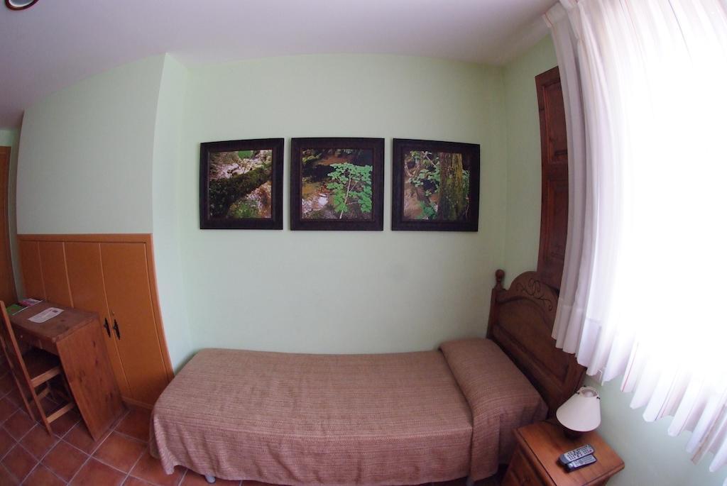 Hotel Casa Duaner Guardiola de Berga Oda fotoğraf
