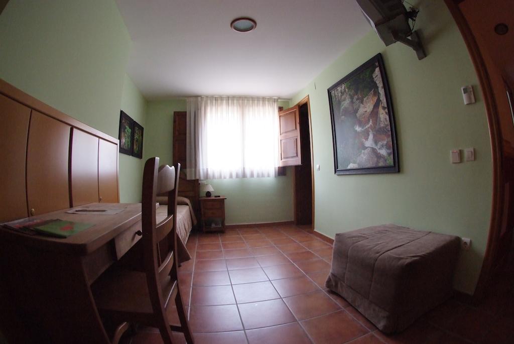 Hotel Casa Duaner Guardiola de Berga Oda fotoğraf